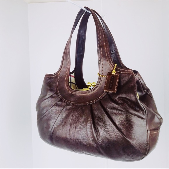 Coach Handbags - 👛Coach Large Legacy Brown Leather Pleated Hobo